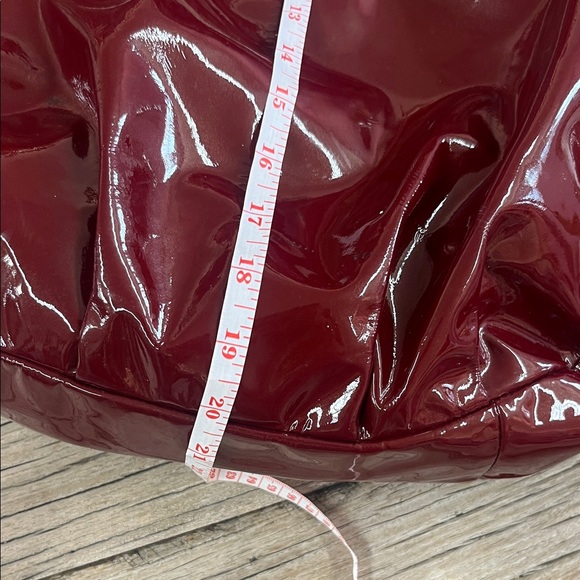 Coach Madison Maggie Red Glossy Patent Shoulder Bag in Deep Red - Picture 10 of 11